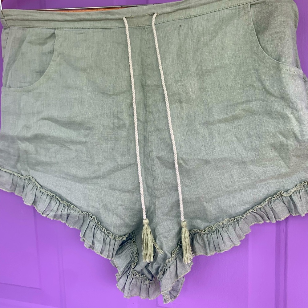 Spell NEVER WORN High-Waist Ruffle Hem Drawstring Shorts in Sage
